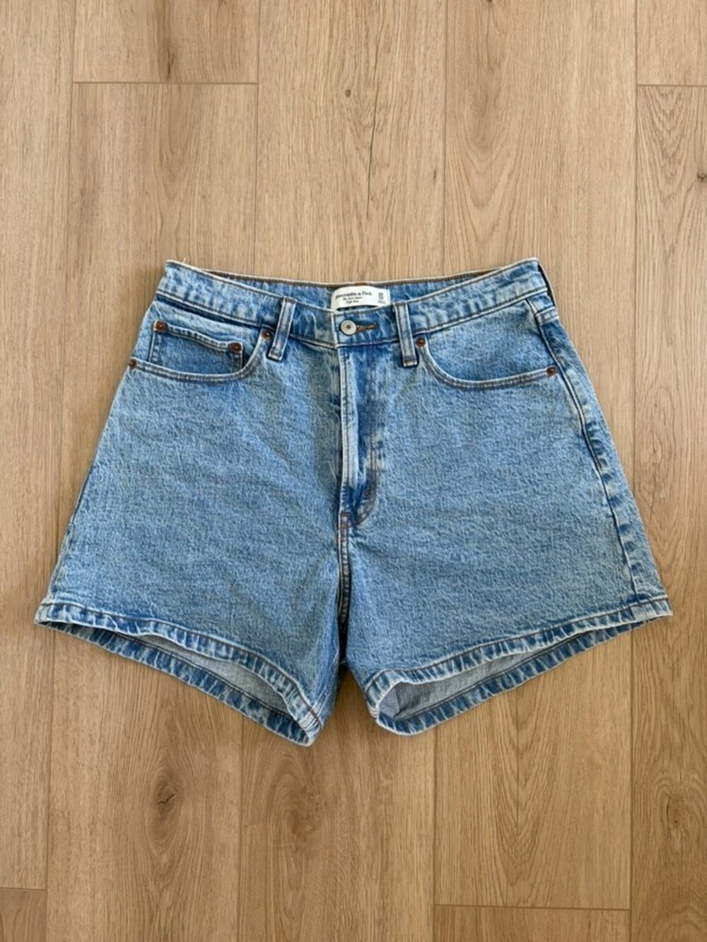 Abercrombie Curve Love The Dad Jean Shorts